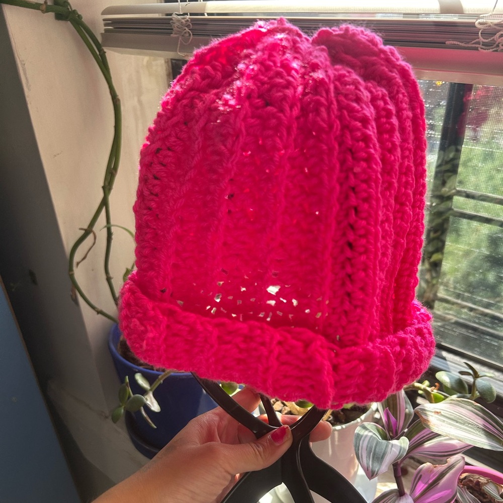Handmade beanie 100% acrylic